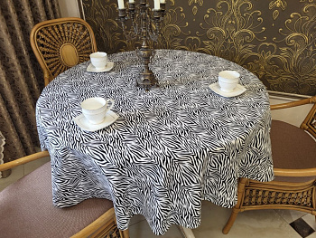 Скатертина Сафарі, кругла (Діаметр 140см)